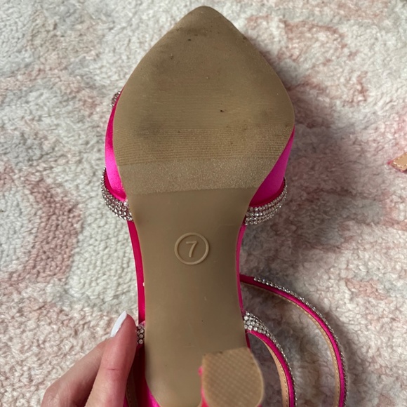 Fuchsia Rhinestone Bow Heels - Picture 4 of 7